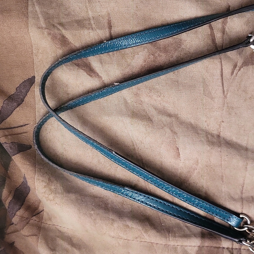 Michael Kors Leather Bag with Gold Accents - Picture 7 of 16